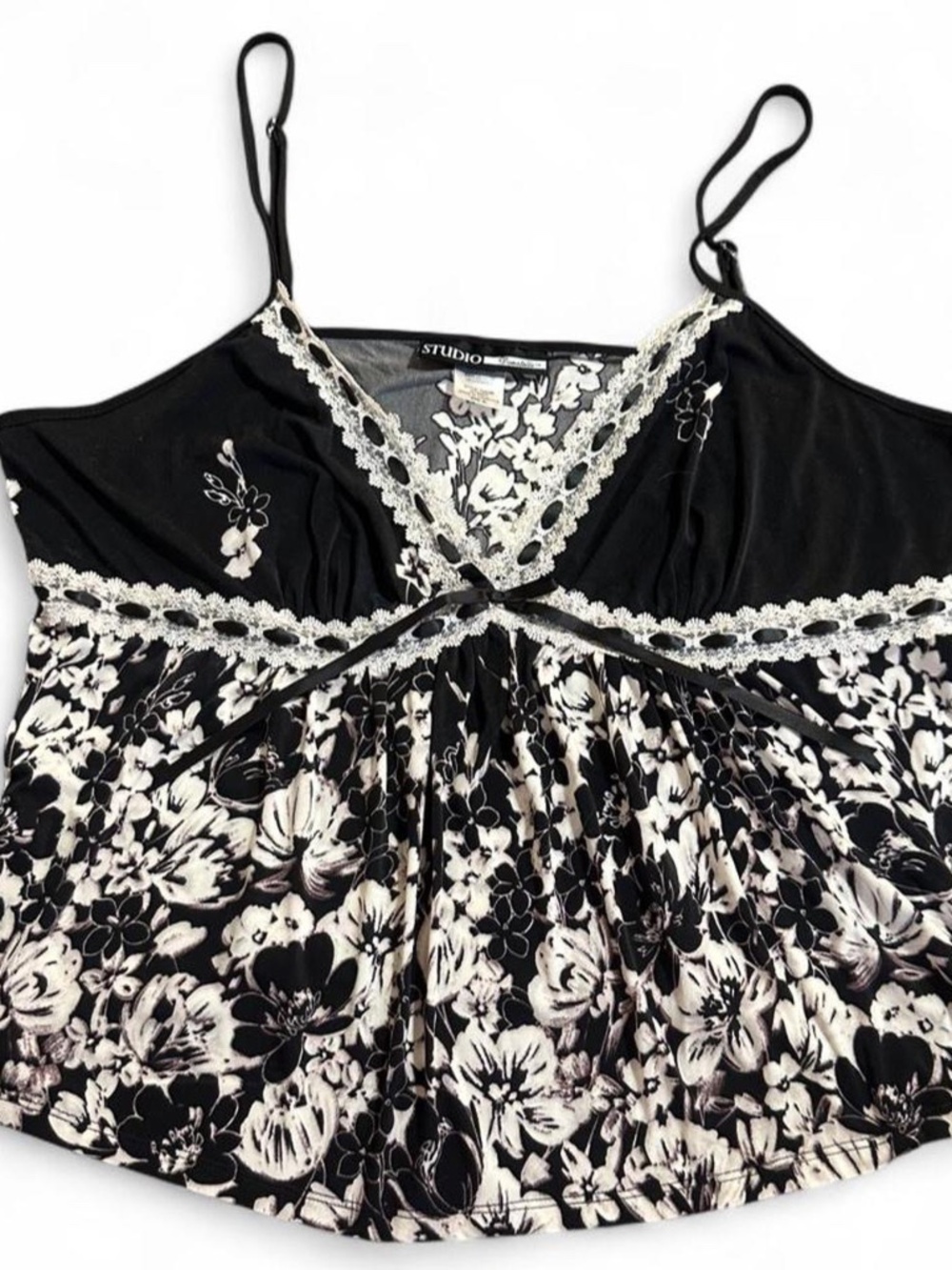 Studio Donatello Black White Floral Lace Cami